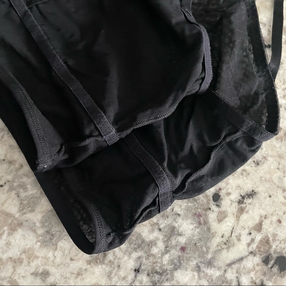 ❌SOLD Torrid Black Diamond Mesh Strappy Bralette 4X NWT 10463423 - Picture 12 of 13